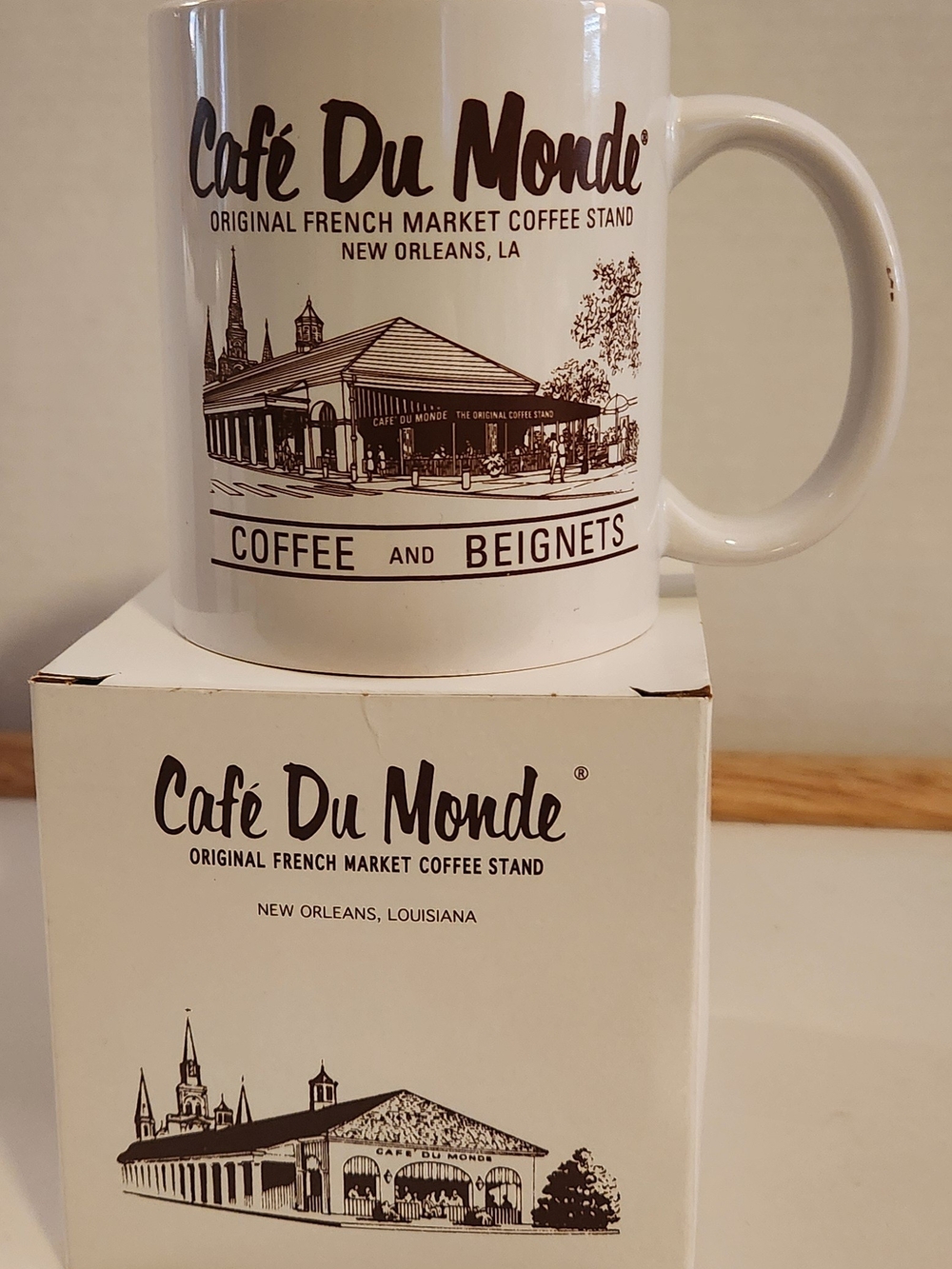 Cafe Du Monde Coffee Mug NIB New Orleans French Market Beignets Souvenir White